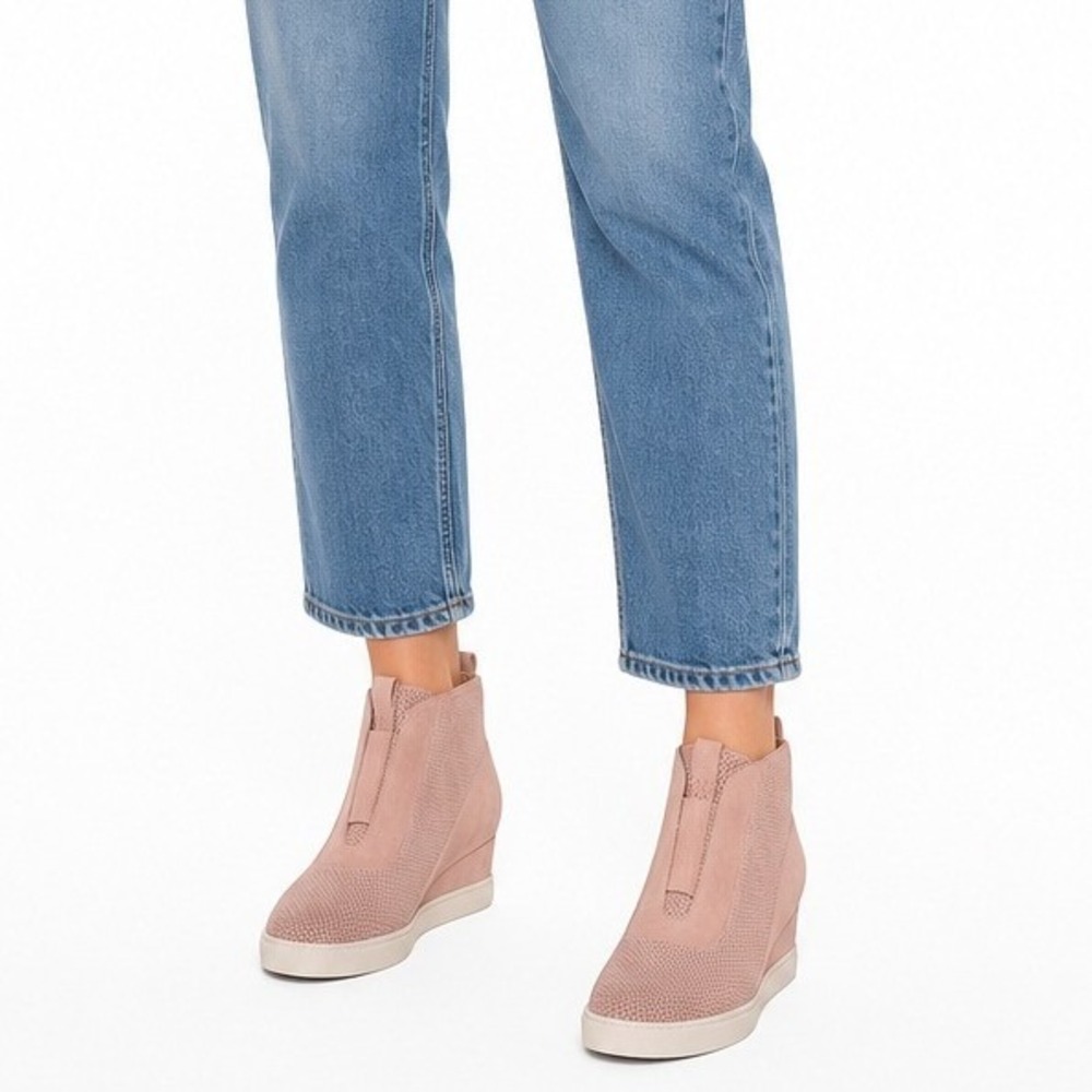 Linea Paolo Women's Anna-L Suede Perforated Wedge Sneaker Boots Pink Sz 7M NWB